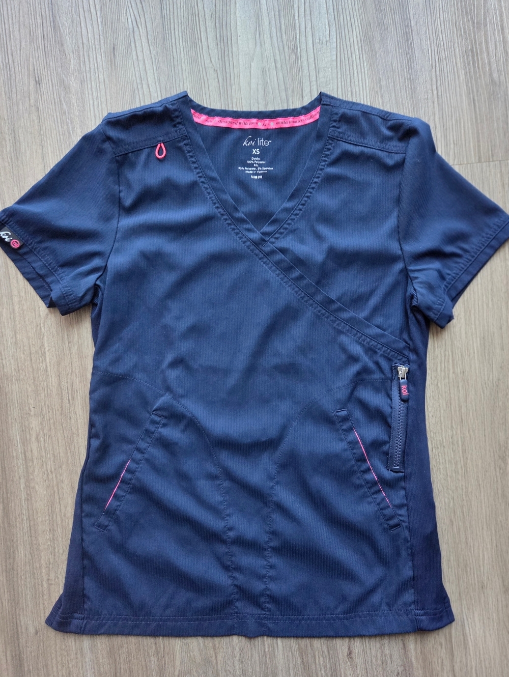 Koi Lite Philosophy 3-Pocket Mock Wrap Ribbed Panel Scrub Top, Slim Fit Navy XS